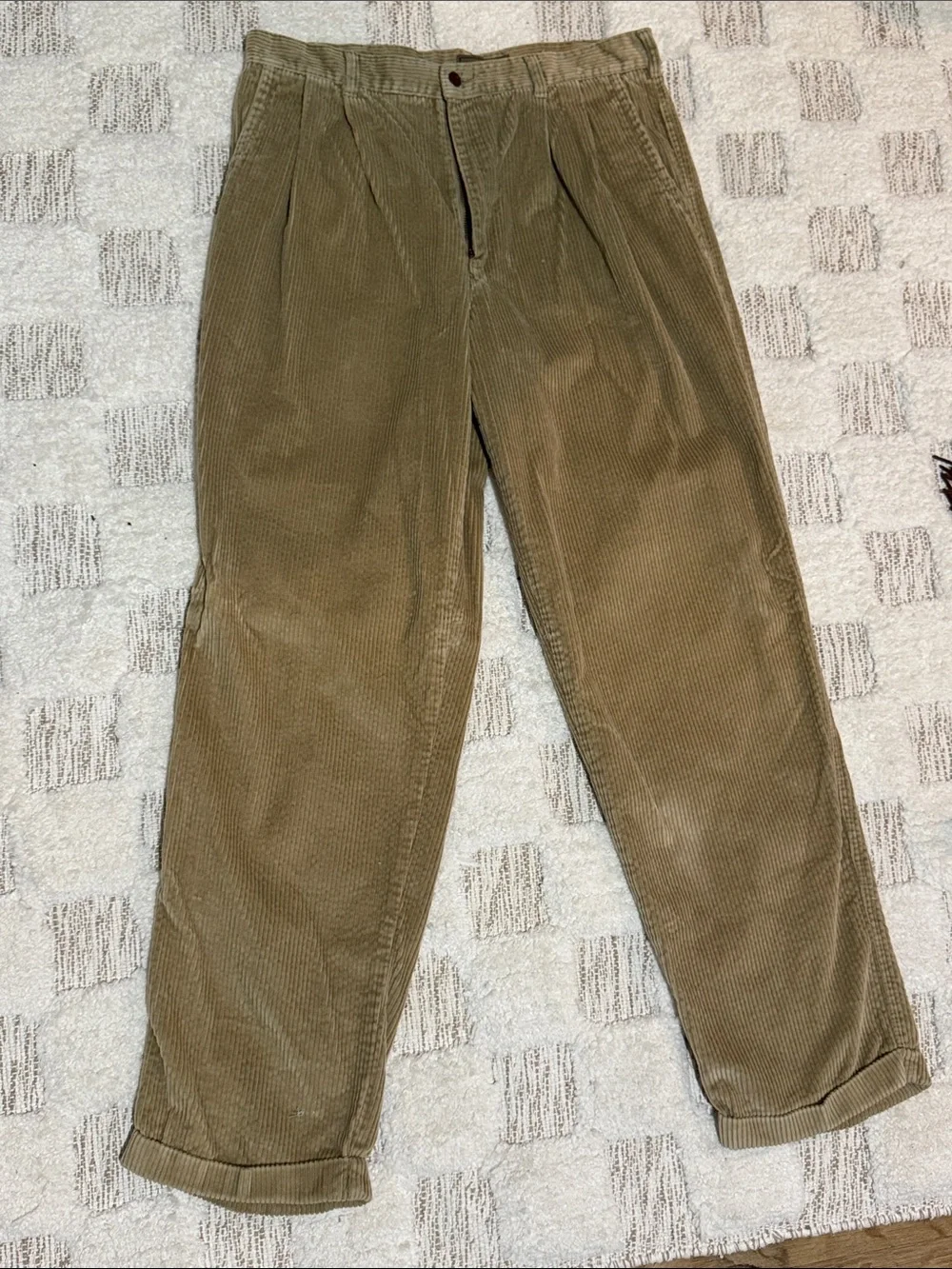 Men’s Well Worn Corduroy Pants 33x32 Tan Relaxed Straight Leg